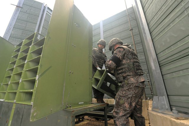 北朝鮮軍が対韓国向け兵器を撤去　歴史的和解か