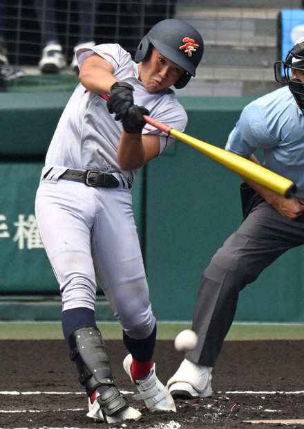 夏連覇狙う京都国際が準々決勝へ 尽誠学園を降す 夏の甲子園