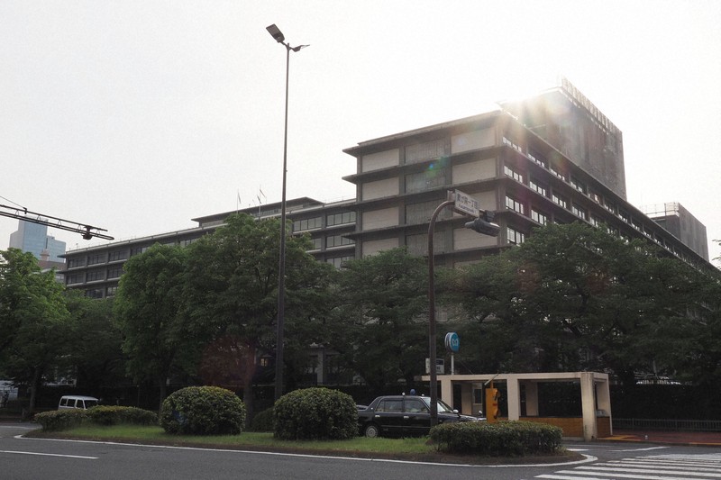 外務省、中国滞在の日本人に注意喚起　子連れ外出は複数人で行動を