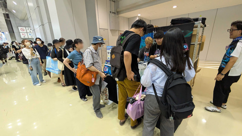 家庭科のドラゴン、新グッズを引っ提げて再びコミケに現わる！【C106】