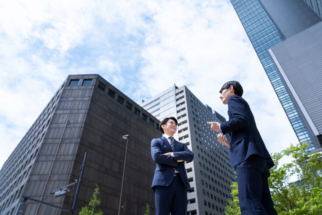 新入社員は成果主義より年功序列に回帰？　調査開始から36年で初めて逆転　「意識の保守化」と見なす前に企業が取り組むべきことは