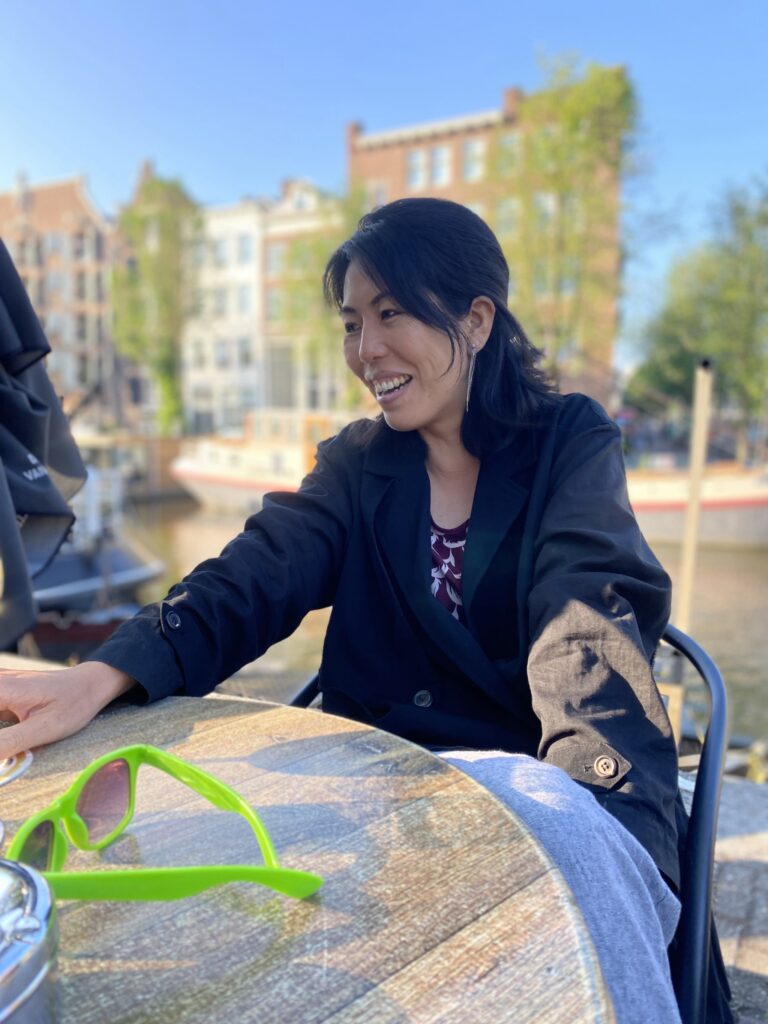 日本人女性、中国を絶賛。「中国はパジャマで外に出られる。電車で笑える。本当に自由です」