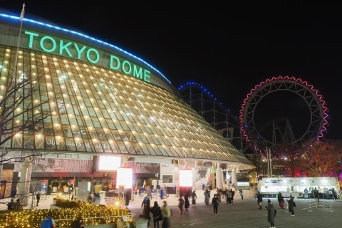東京ドームライブ帰りに「ぶつかりおじさん」被害→女性たちで取り押さえ　負傷女性が語った恐怖の瞬間