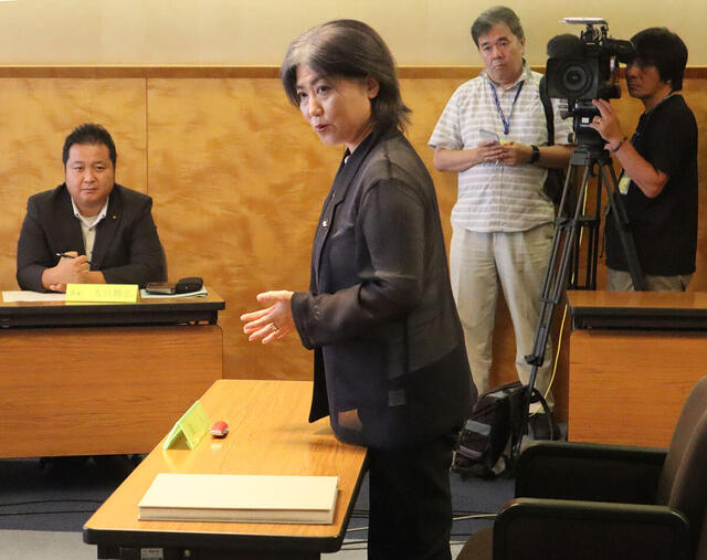 田久保伊東市長「チラ見せじゃなく19.2秒！議長が『いいじゃん』と言った！」副議長「嘘です」