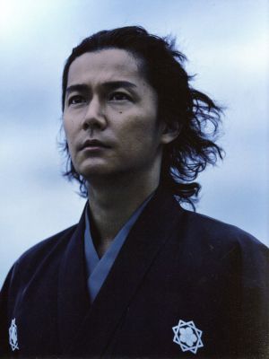 【俳優の福山雅治】性的発言を 「深く反省」