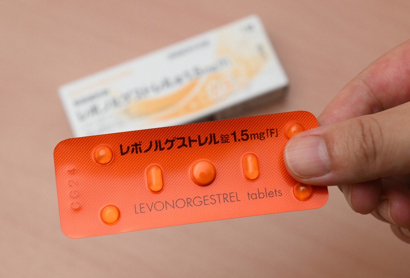 緊急避妊薬8年、勃起不全治療薬半年　市販化議論スピード格差の中身