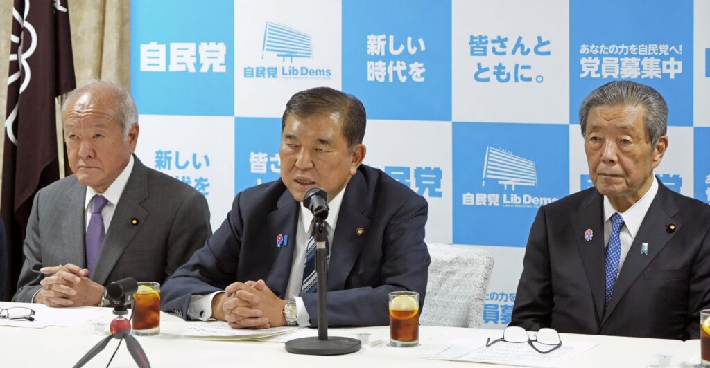 自民地方、首相続投に賛否両論　全国幹事長・政調会長会議