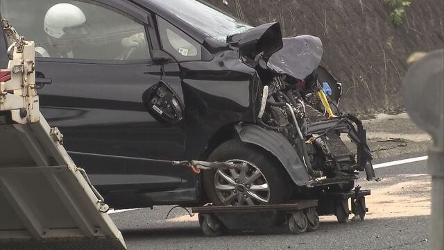 【阪和道】逆走車が正面衝突　子ども連れの家族ら6人ケガで救急搬送　3連休の日曜日、泉南IC-和歌山JCTで通行止め続く