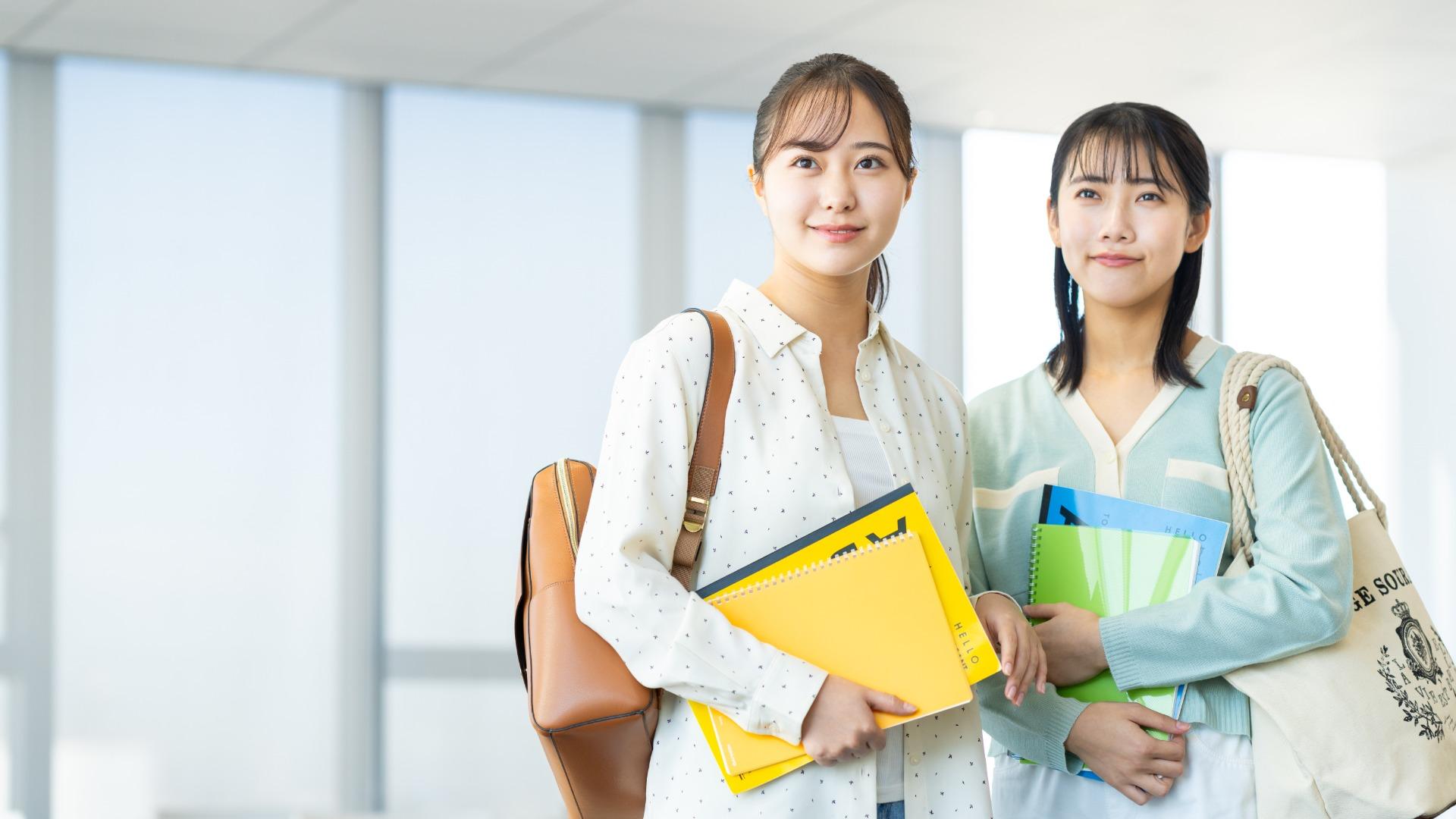 高校生が女子大を敬遠する理由は「恋愛の機会少なそう」という調査結果が話題 大人目線の意見との違い