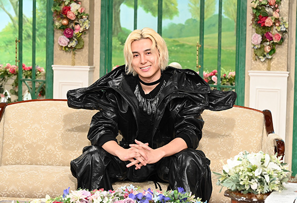 【テレビ】藤井風、奇抜な“ワンちゃん”衣装に黒柳徹子が大興奮！「私、この方に興味津々です」