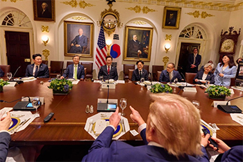 【国際】トランプ大統領が要求する対米投資3500億ドル、韓国の海外純投資35年分とほぼ同額だった