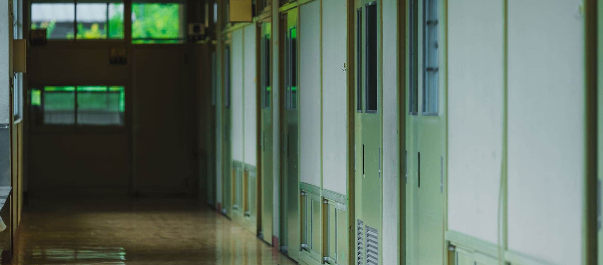 【学校】新卒と臨任しかいない｢特別支援学級｣《残業は月120時間超》で休職に至った教員の叫び