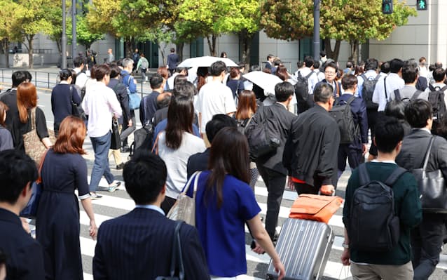 【早期退職】25年1万人突破　はや前年超え、管理職年代の削減目立つ