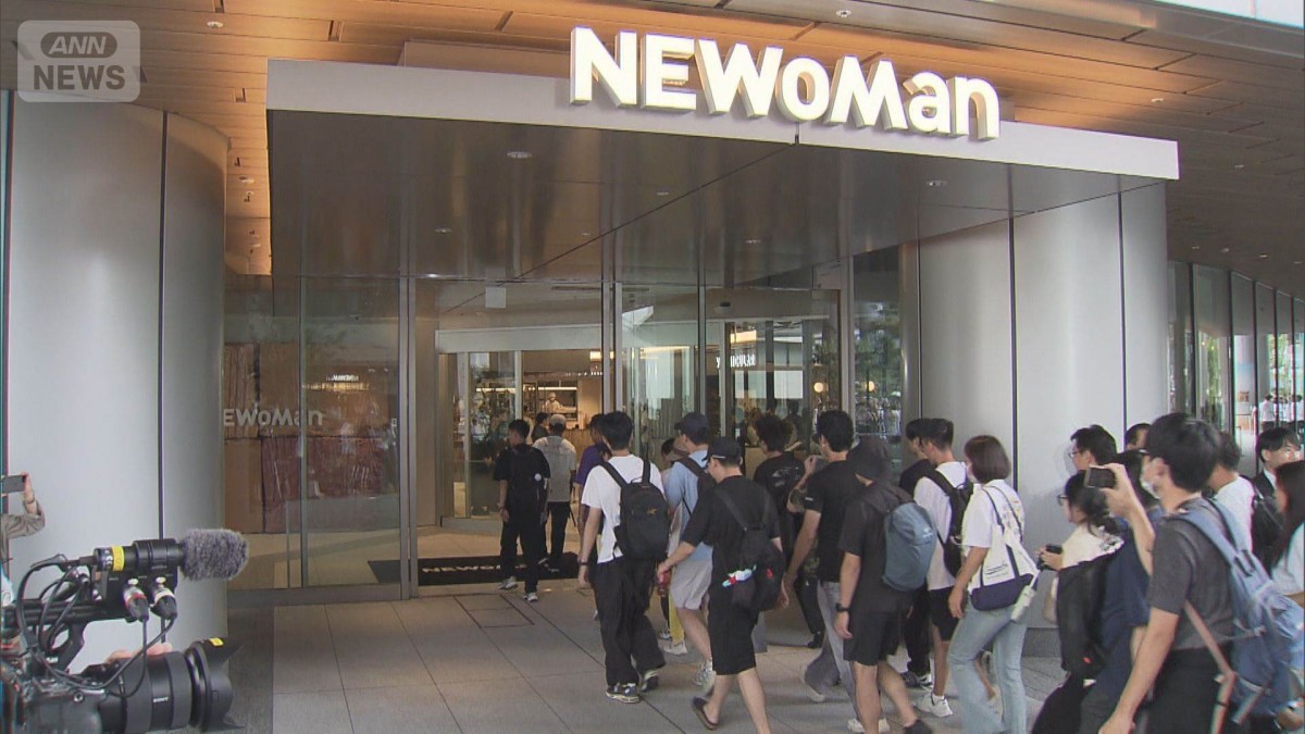 【東京】大型商業施設「ニュウマン高輪」本格オープン　高輪ゲートウェイ駅に直結　2500人が並ぶ
