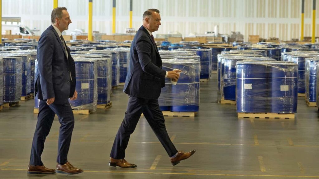 【米捜査当局】中国発の船から覚醒剤原料300トン押収、過去最多・・・首都ワシントンのピロ連邦検事 「中国は米国に宣戦布告なき戦争を仕掛けている」