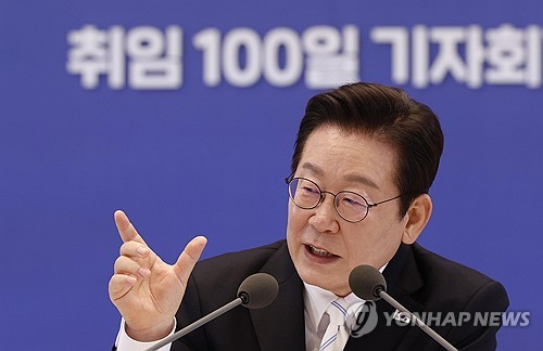 【聯合ニュース】李大統領　韓日関係「対北関係と同じくらい難しい」