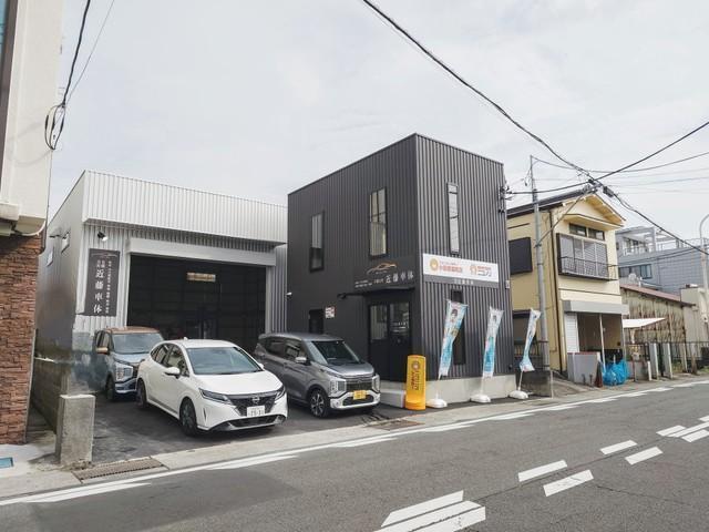 【話題】レンタカー店の車が返却されず、外国人に売り捌かれ… 被害者困惑「あり得ない。残債300万円もあるのに」