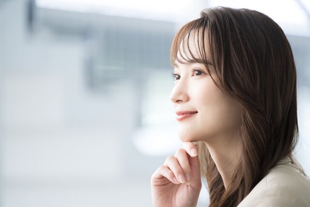 【調査】独身女性「自分より年収が低い男性と結婚できる」割合は？　4人に1人は自分より年収が低い男性と結婚できると…