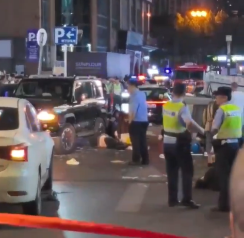また中国で無差別殺害車テロが発生したぞ。17人死亡、30人負傷。もちろん隠蔽済