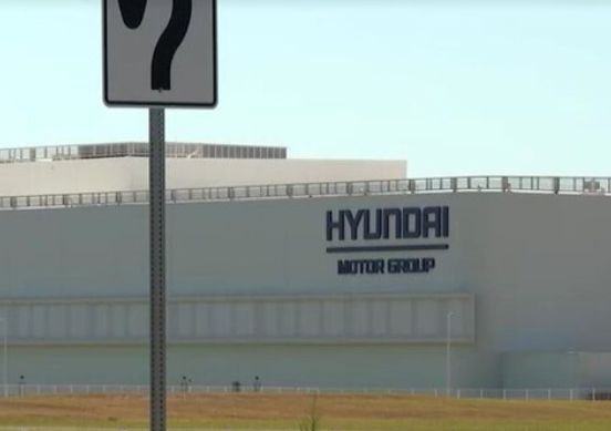 現代自動車の米工場、拘束者に日本人　米政権が不法就労を問題視