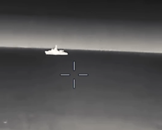 ウクライナの無人機がロシア黒海艦隊の艦艇を無力化　2015年就役 推定6,000万ドル　(動画あり)