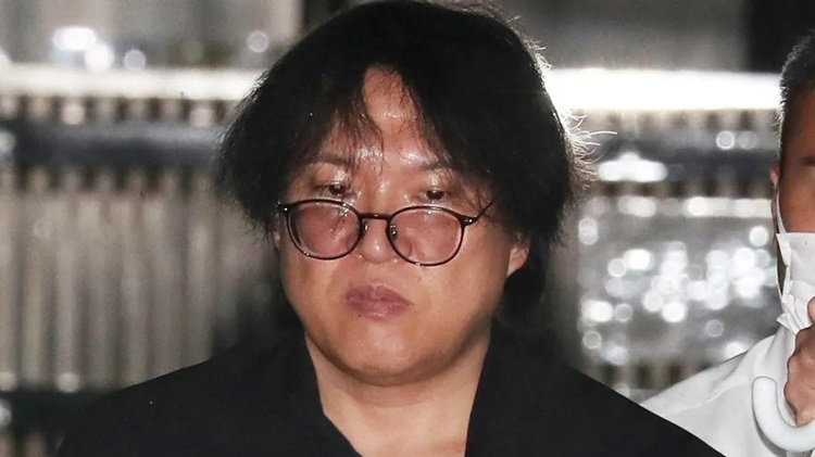 新橋ガルバ嬢滅多刺し男49歳「『付き合うのもあり』と言われた。200万円使った」