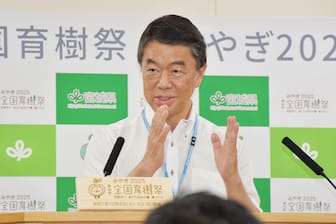 宮城の村井嘉浩知事、外国人共生へ「日本人は海外で差別経験を」　土葬墓地「議論が必要」
