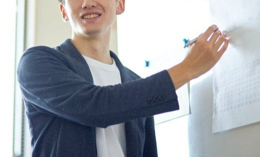 【過去記事】担任をしていた当時中学3年の女子生徒に性◯為 30代男性教諭を懲戒免職