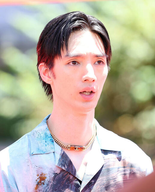 逮捕の俳優・清水尋也容疑者、小学校で母子家庭、21歳での母親死去を告白していた　兄も俳優