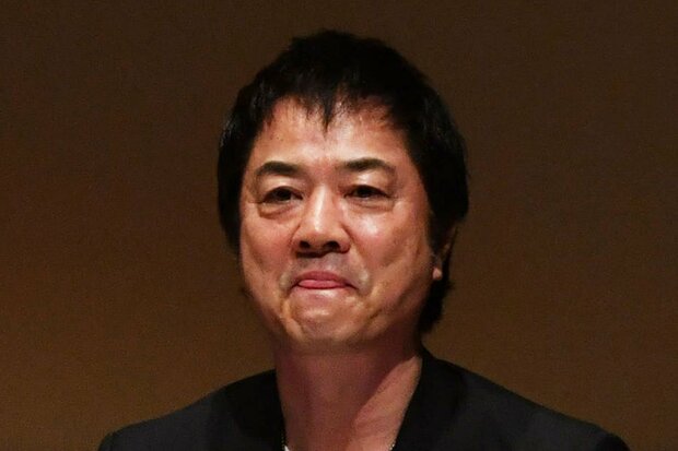 高知東生　サントリーＨＤ新浪会長辞任に自身と比較して疑問「俺の場合は、現物を持っていたし…」