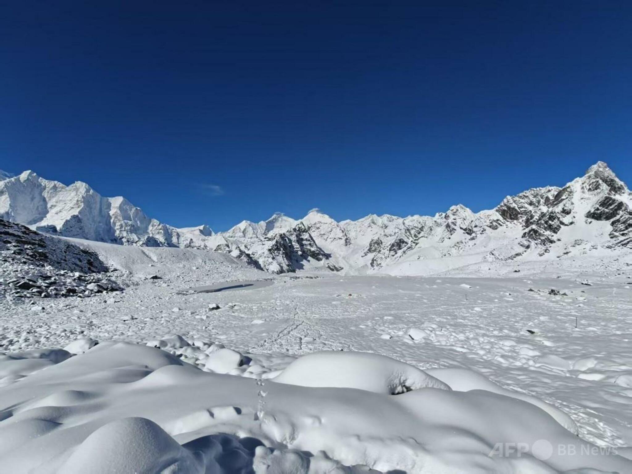 【登山】エベレスト付近で立ち往生の登山者ら1000人、無事帰還