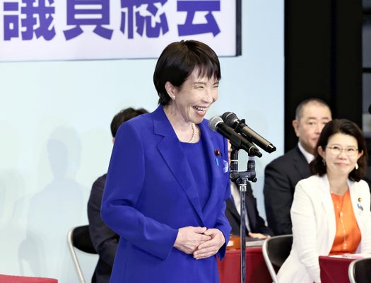 「安倍政権で投票してくれた方々取り返せるのは私」…保守回帰志向の強さ、分断の懸念も(読売)