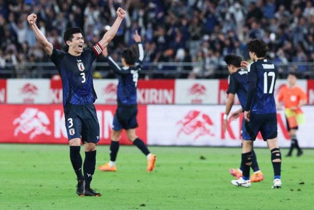 【サッカー】「日本 ブラジル撃破」欧州でも衝撃 英「世界王者を唖然とさせる」独「ブラジル かめはめ波を被弾」