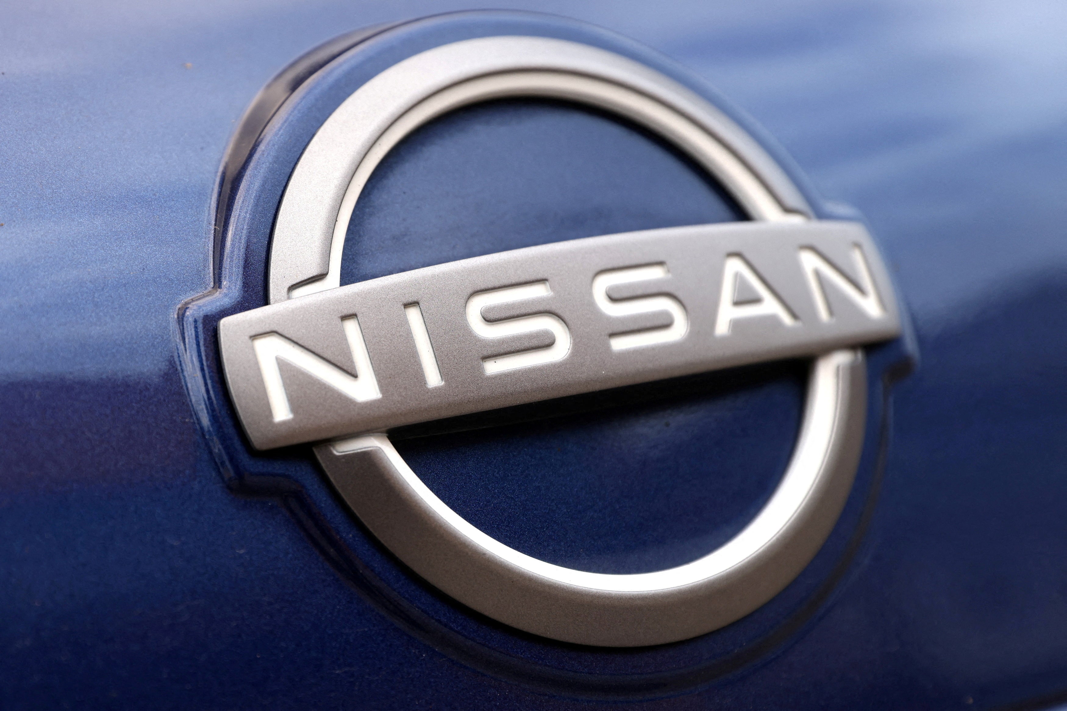 日産ディーラー　誰だか知らない人の個人情報を悪用したらしい