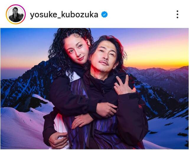 【芸能】激変の沢尻エリカ　人気俳優に密着バックハグ　「えー！！！」「お似合いに嫉妬」「ヤバい」