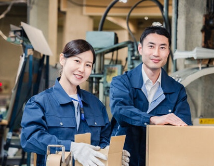 【衝撃】作業員さんが一日にコンビニで使う金額ww