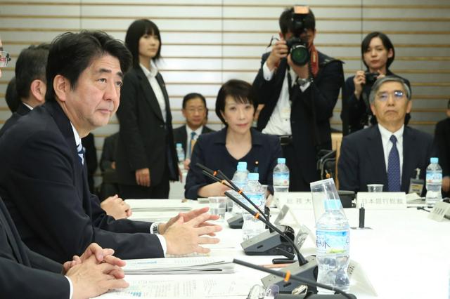 ニューアベノミクスで利上げ牽制　高市氏と日銀、独立性めぐり緊張感