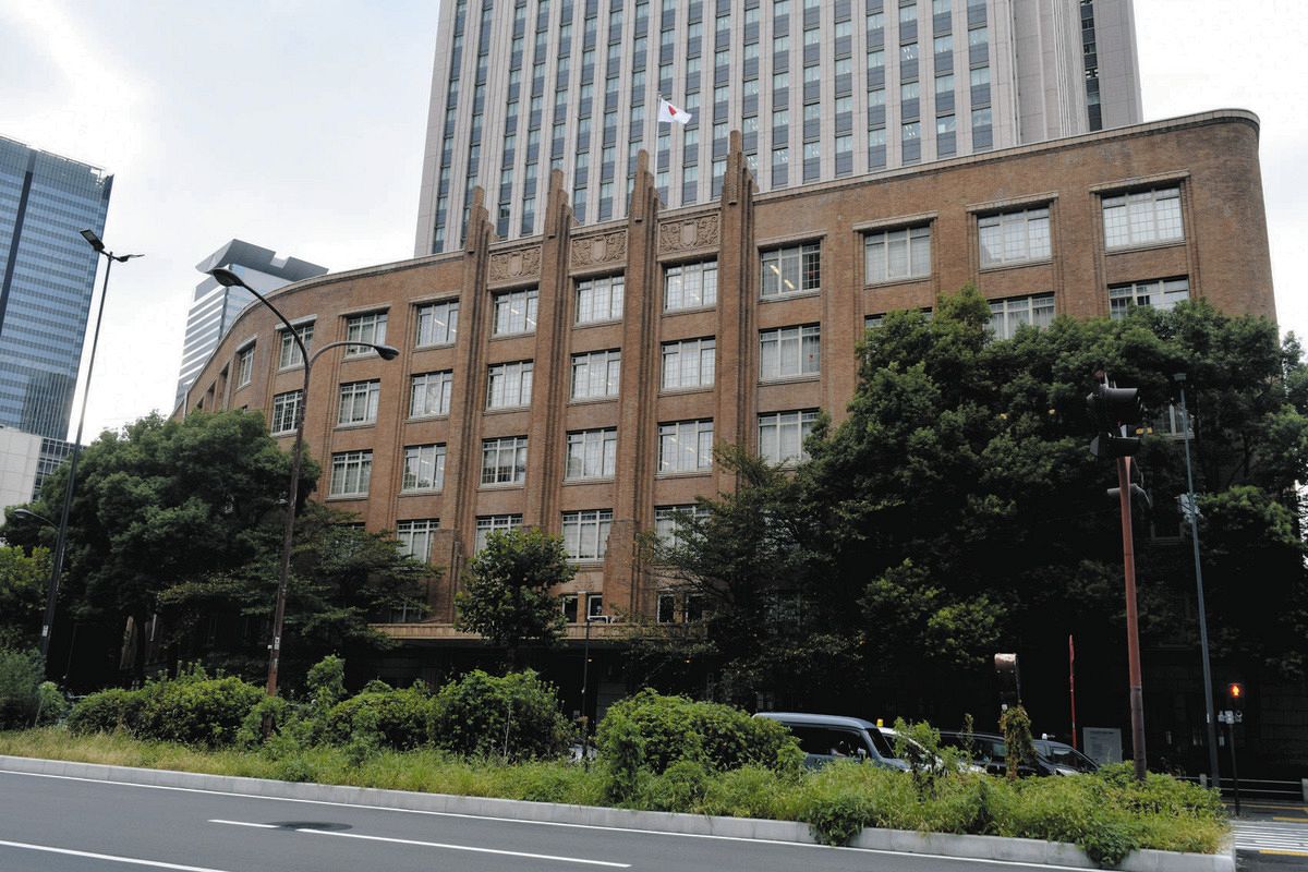 大学院進学が増えない理由とは？　大学と修士「計5年」の新制度案…本当に「学生のため」?