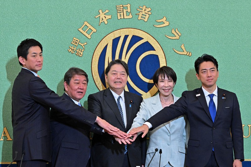 自民党総裁　明日決まるって。誰がいい？