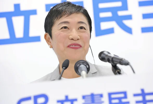 【伝聞だけど】立憲辻元さん。本音の発言を聞かれてしまう。「政権に入るより悪口言ってるだけで月に500万円もらえる今の方がいい」