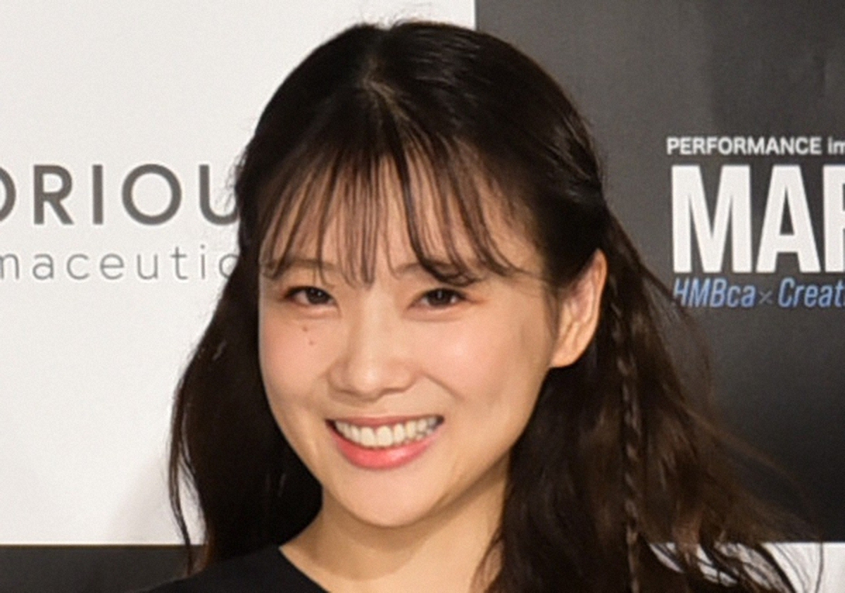 重盛さと美、「コーヒーなんてコンビニで買えばいい。どこで頼んでも一緒やろ」にカフェで隣席の老人が反論…その正体に驚愕