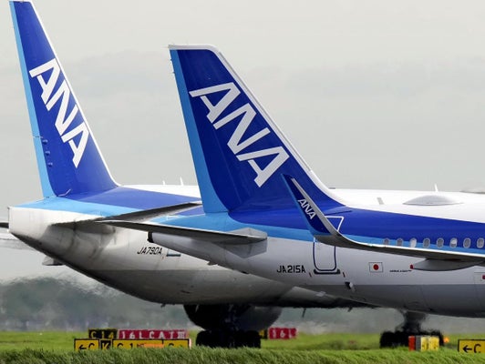 離陸したANA機、羽田に引き返すも自走不能…滑走路の照明に前輪接触か