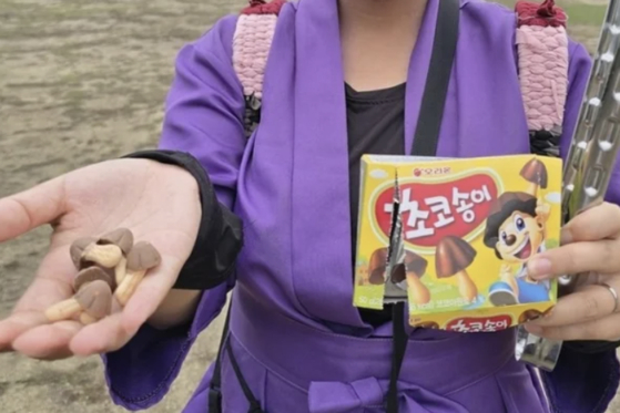 【韓国人が捨てたゴミ】 と主張した日本人女性、「外国人嫌悪」で袋叩きに