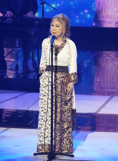 【紅白】高橋真梨子　紅組最年長記録を更新する76歳で「桃色吐息」