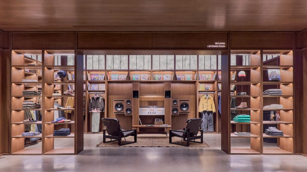 「ザラ」が日本初の「ザラ マン」を心斎橋にオープン