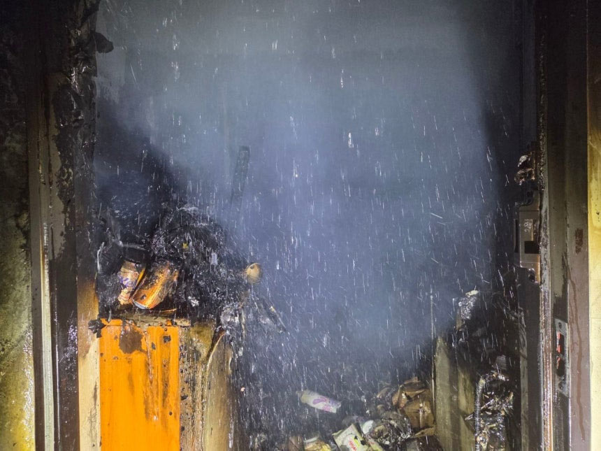 ゴキブリ駆除しようと鎮痛剤スプレーで火炎放射、ビル火災で1人死亡・8人けが　／京畿道・烏山