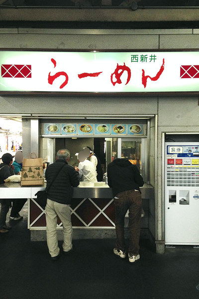 【西新井】首都圏の貴重な「駅ラーメン」閉店へ 急行のドアが開いたら「いいにおい…」 もう味わえないのか SNSで惜しむ声相次ぐ