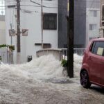 【東京】濁流「ほんの数十分で」都心で氾濫、復旧作業急ぐ　品川の立会川周辺　11日の記録的な大雨