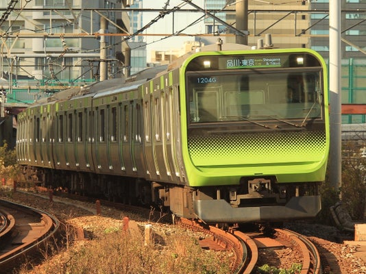 【速報】山手線車内で催涙スプレーと110番