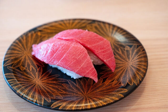 【主婦に聞いた】最強だと思う「回転寿司チェーン」ランキング！2位は「くら寿司」、1位は「スシロー」